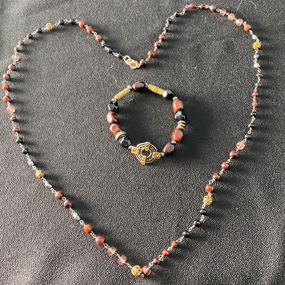 SET! Silpada Burgundy Blush Necklace N3347 and Fired Up stretch bracelet B3327. - Picture 3 of 5